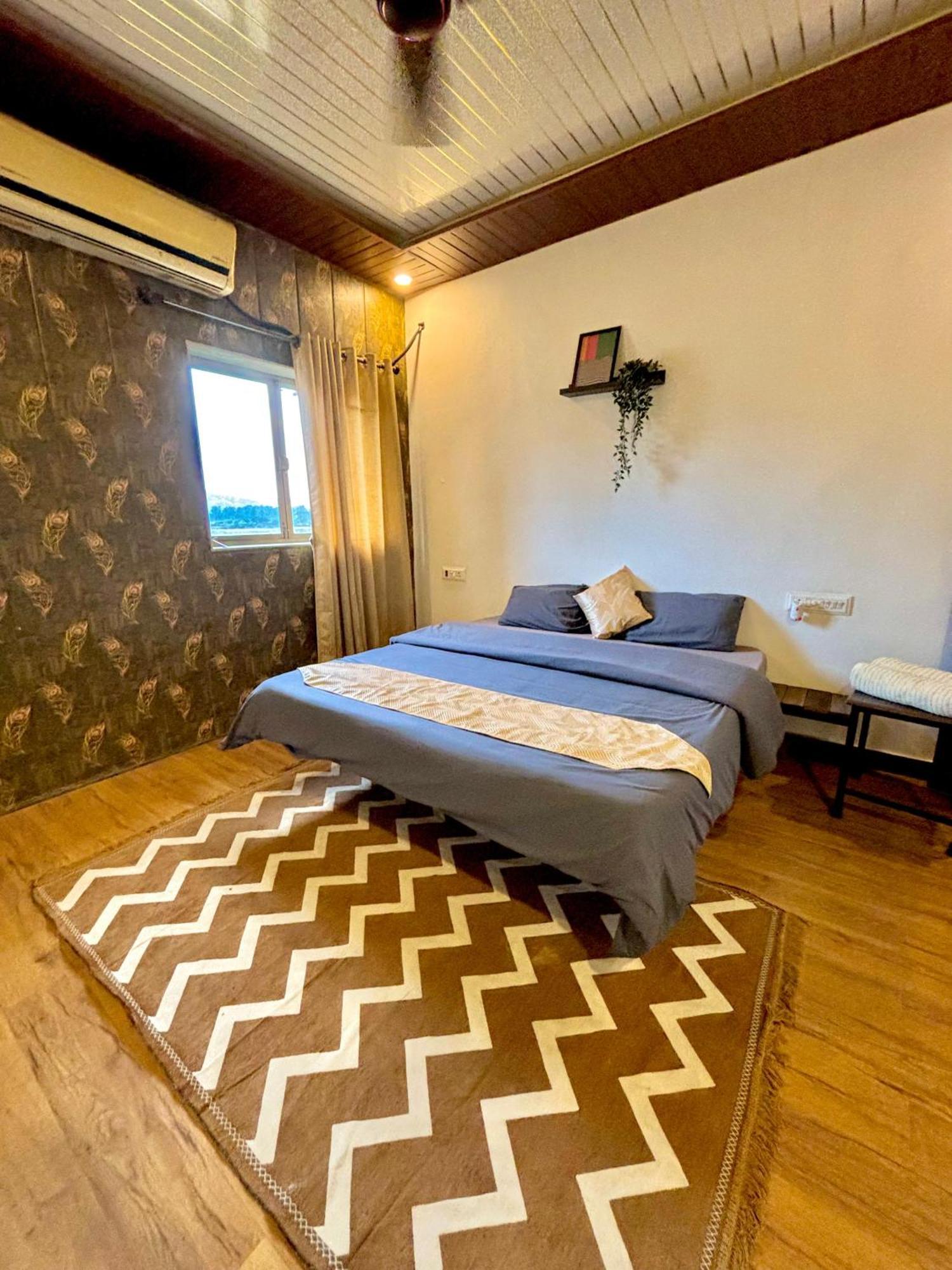 Makaan At Lonavla - 4Bhk Private Pool Villa In Lonavla Εξωτερικό φωτογραφία
