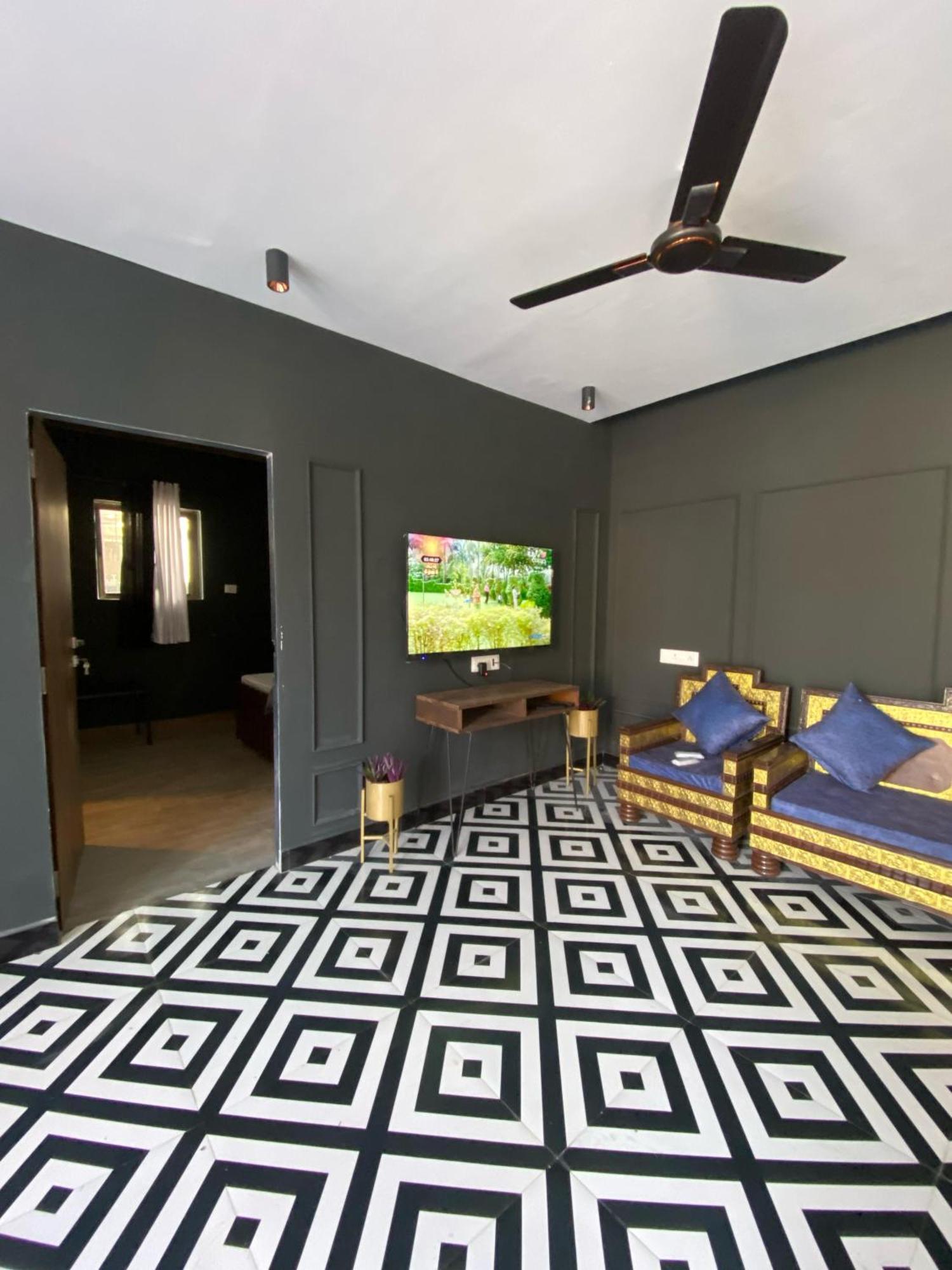 Makaan At Lonavla - 4Bhk Private Pool Villa In Lonavla Εξωτερικό φωτογραφία