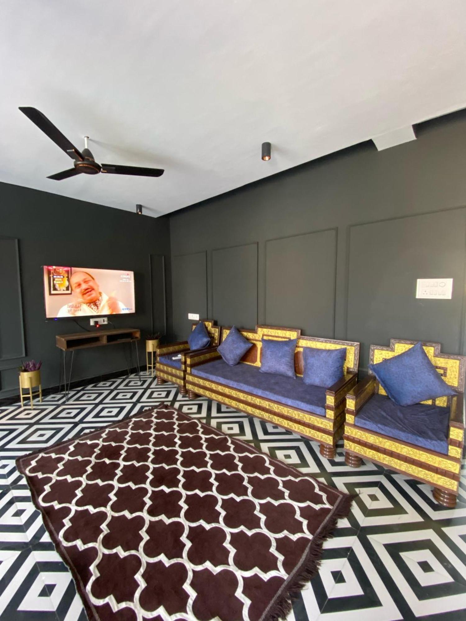 Makaan At Lonavla - 4Bhk Private Pool Villa In Lonavla Εξωτερικό φωτογραφία